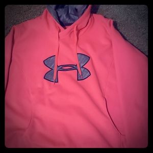 Under Armour Sweatshirt
